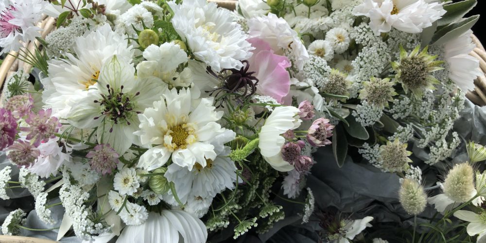 Seasonal wedding flowers Berkshire flower farm florist